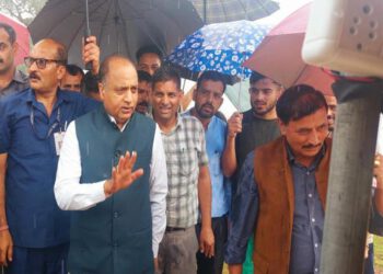 CM visits rescue and relief camp of rain affected families in Sihunta area of Chamba District