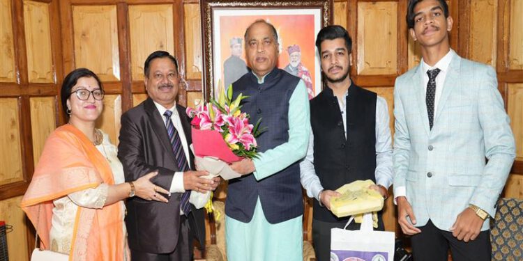 Member HPPSC calls on CM