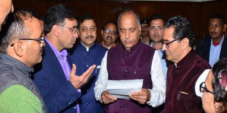 Delegation of Revenue Officers Association calls on CM