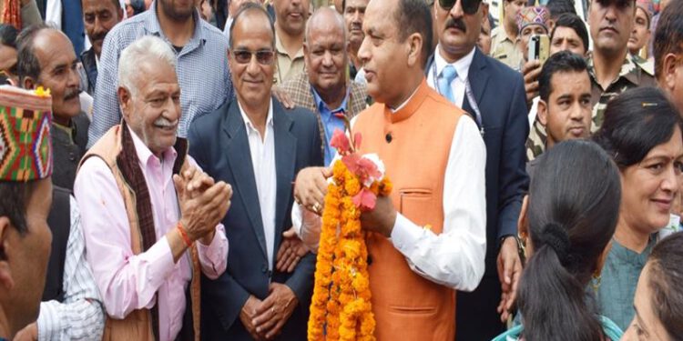 CM inaugurates and lays foundation stone of development projects worth Rs. 167 crore in Seraj constituency of Mandi district