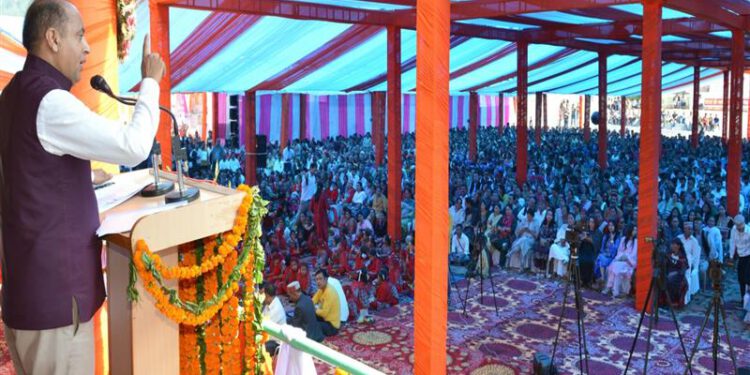 CM inaugurates and lays foundation stone of 21 developmental projects worth Rs. 202.14 crore for Man