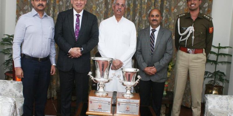 Governor congratulates HP Police for Bagging First Position in CCTNS implementation