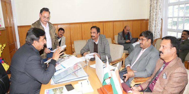 Deputy Chief Minister reviews functioning of Jal Shakti and Transport Department