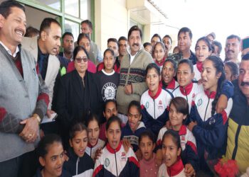 Public welfare and equitable development top priority of the State Government: Mukesh Agnihotri