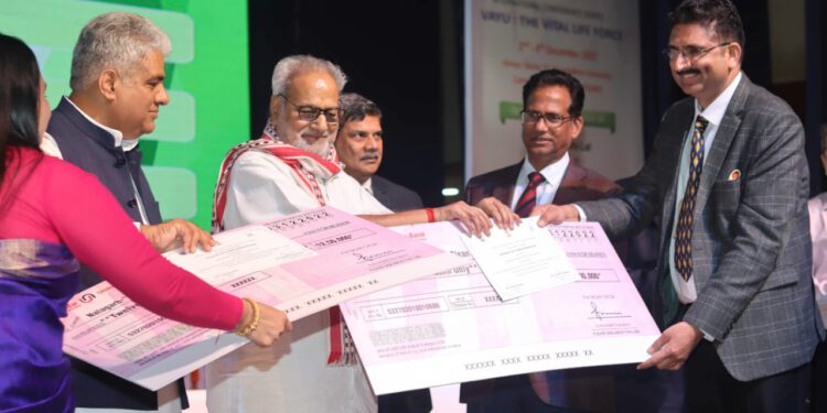 The Ministry of Environment Forest & Climate Change, Govt. of India conferred “Swachh Vayu Sarvekshan 2022 Award” to Sundernagar and Nalagarh towns of the State for achieving second and third rank respectively at national level under National Clean Air Programme (NCAP)