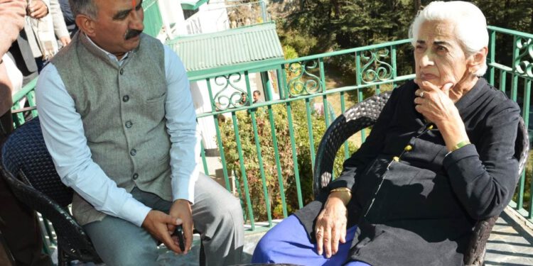 CM calls on former minister Vidya Stokes