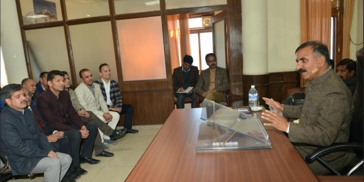 CM Sukhvinder Singh Sukhu accorded warm welcome