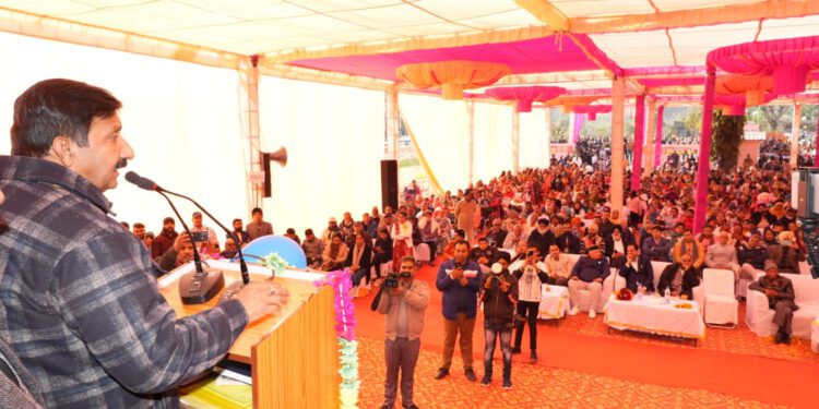 Quality education is right of every child- Mukesh Agnihotri