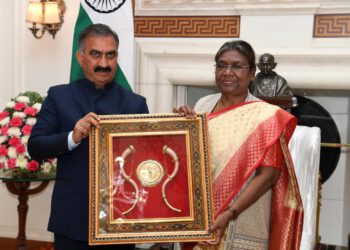 Chief Minister of Himachal Pradesh Thakur Sukhvinder Singh Sukhu called on Smt. Droupadi Murmu President of India