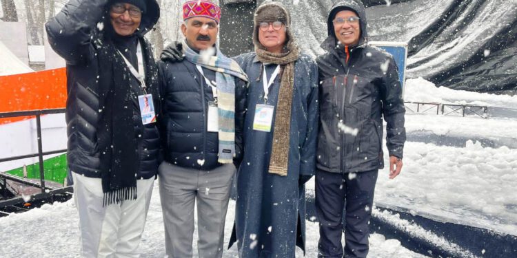 CM attends the concluding ceremony of Bharat Jodo Yatra at Srinagar