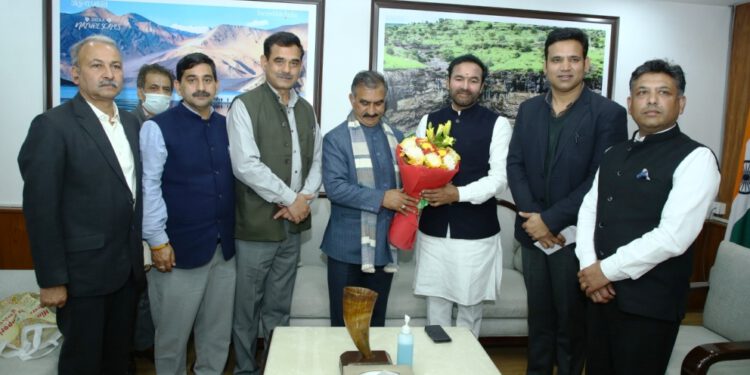 Chief Minister calls on Union Tourism Minister