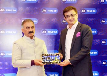 Chief Minister launches 5G service of Jio • 5G will strengthen digital infrastructure in HP: CM