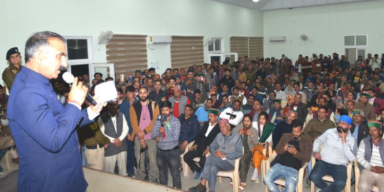 About 6,000 orphan children of the state be benefited from the ‘Mukhya Mantri Sukh-Aashray Yojana’.Chief Minister