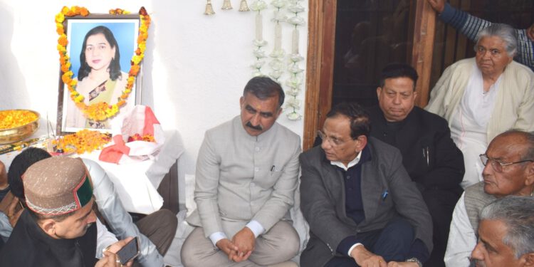 Chief Minister condoles demise of Kiran Bali