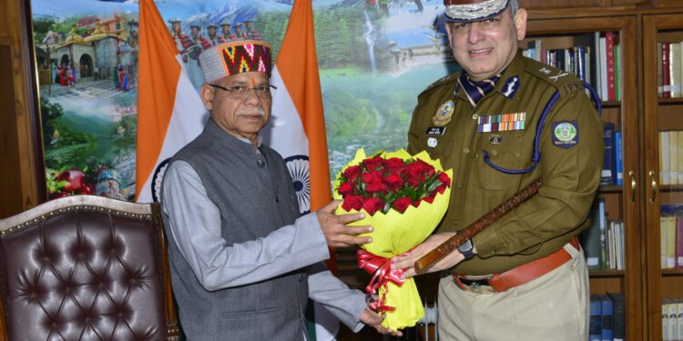 Governor discusses law & order with DGP
