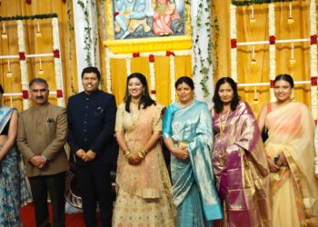 राज्यपाल के बेटे की शादी में गोवा पहुँचे मुख्यमंत्री.