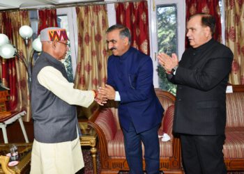 Chief Minister greets Governor on assuming office